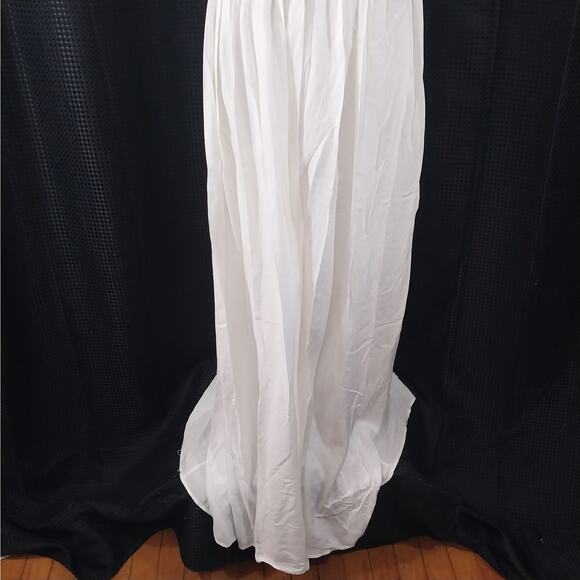 WINDSOR! STUNNING HOT BOHO CHIC CROCHET TOP, WHITE & CREAM MAXI DRESS! SZ S - Picture 7 of 11